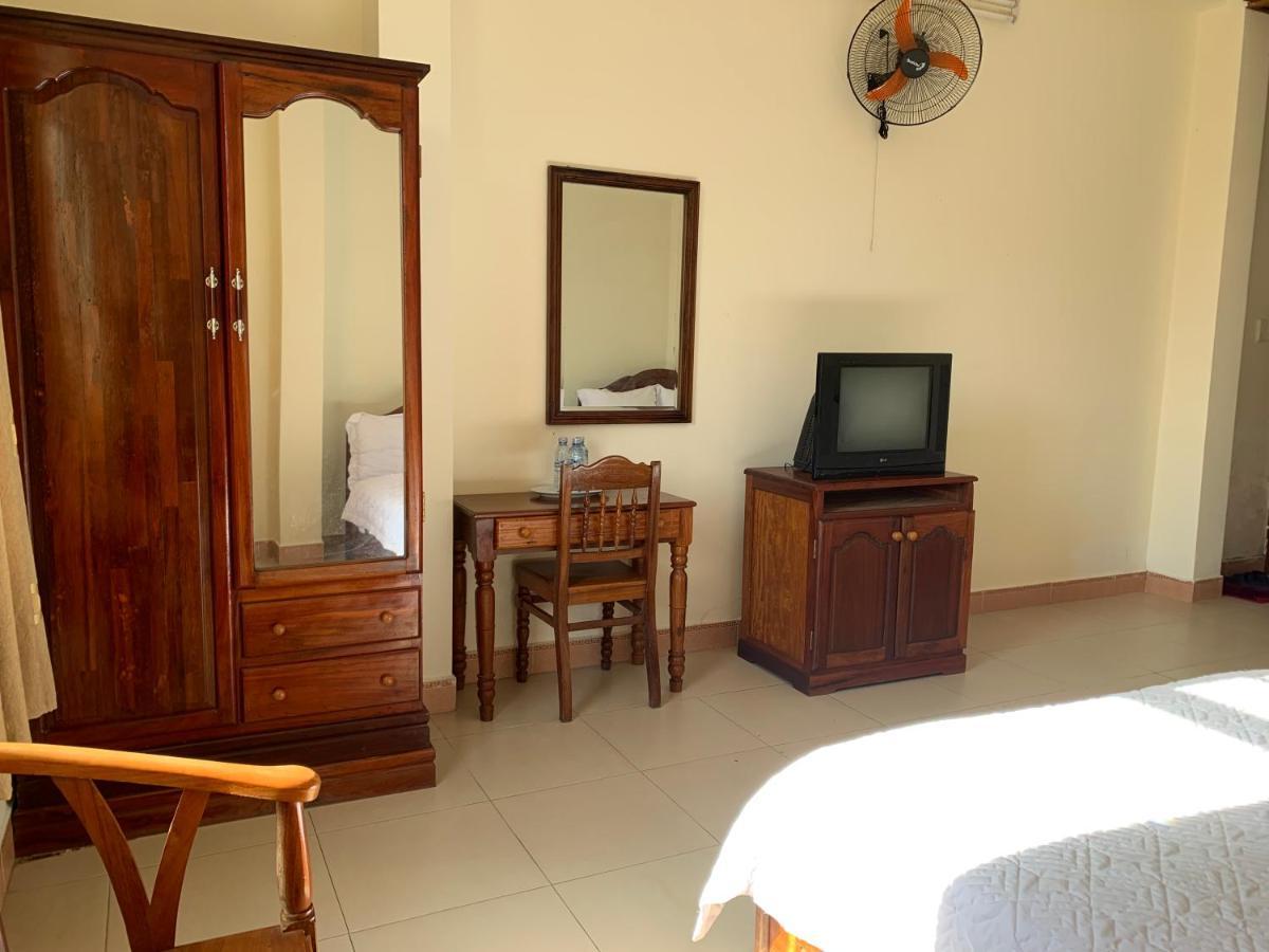 Oyo 1002 Champa Langco Hotel Cu Du エクステリア 写真